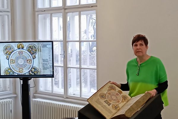 „Wir blättern für Sie um“ Historia scholastica und Compendium historiae in genealogia Christi (13. Jh.)