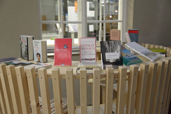 Fotos vom Start der Ringvorlesung: "Heimat" für Studierende und alle Interessierten
