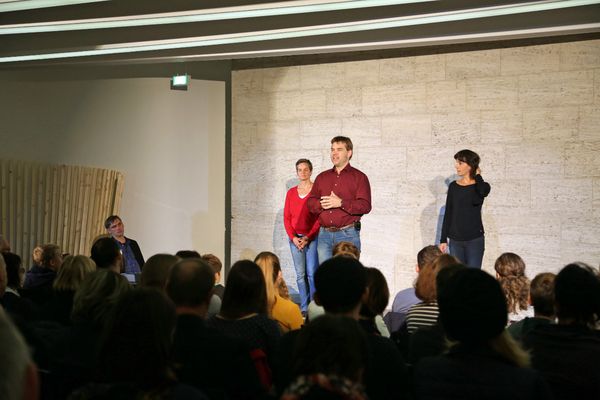 Fotos zur LANGEN NACHT DER BÜHNEN in der Oö. Landesbibliothek