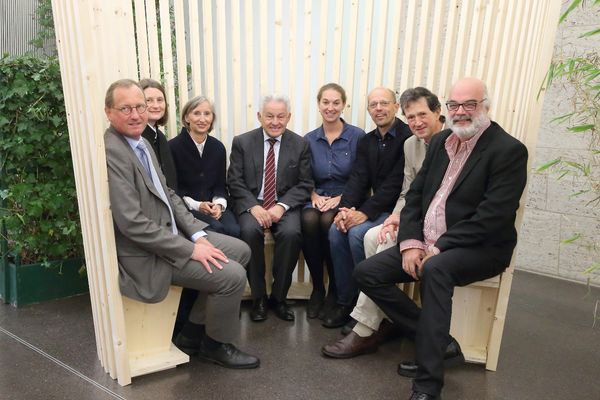 Fotos zur Pressekonferenz zum Thema "Heimat - Ringvorlesung für Studierende und alle Interessierten" mit Herrn Landeshauptmann Dr. Josef Pühringer in der Landesbibliothek